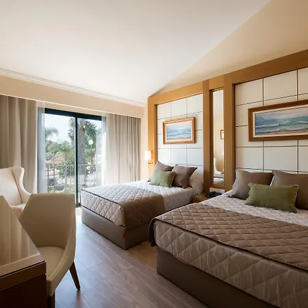 Hotel Portaventura Hotel: Theme Park Access Included 4*