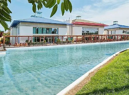 Portaventura Hotel: Theme Park Access Included 4* Salou