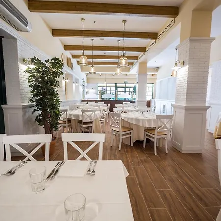 Portaventura Hotel: Theme Park Access Included Hotel Salou