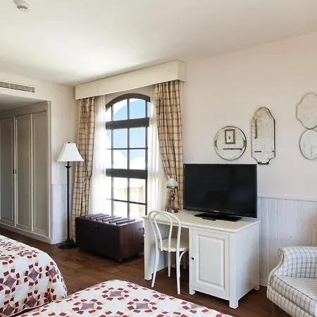 Portaventura Portaventura - Includes Unlimited Access To Portaventura Park & 1 Access To Ferrari Land Hotell 4*